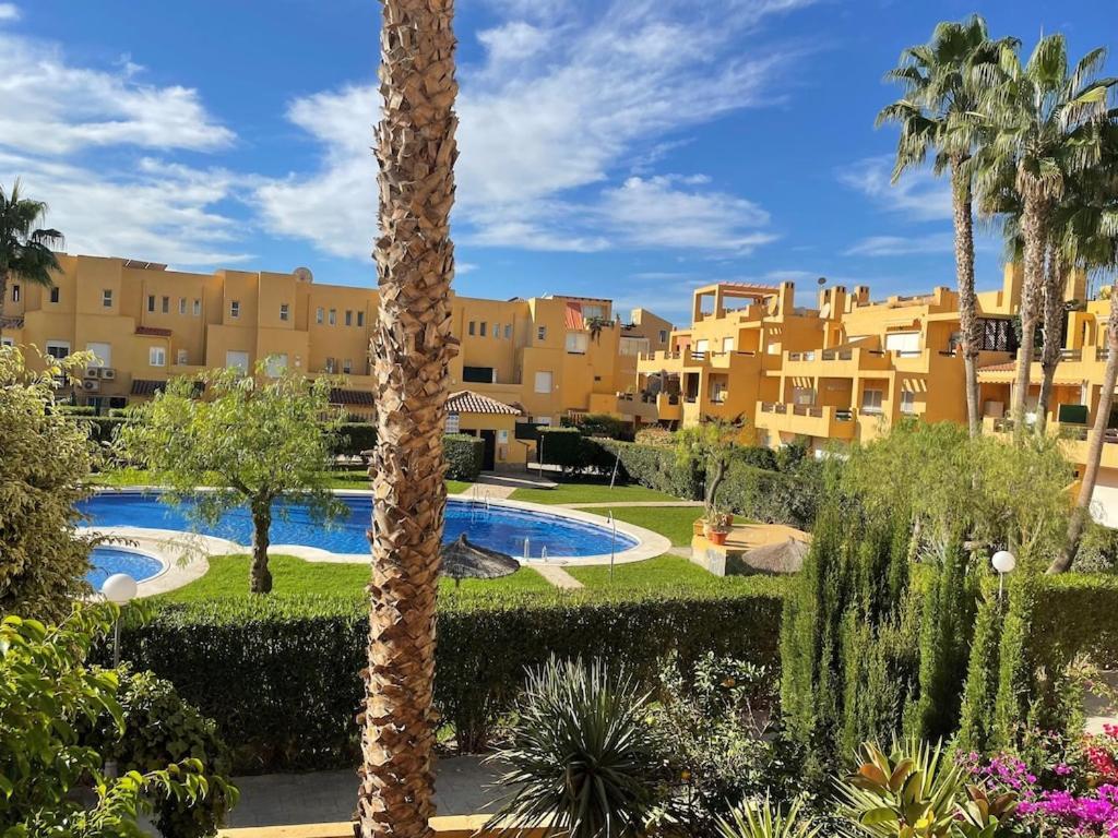 A Stunning 2 Bedroom Apartment 5 Min Walk To The Beautiful Beaches Of Vera Playa Playas de Vera Zewnętrze zdjęcie