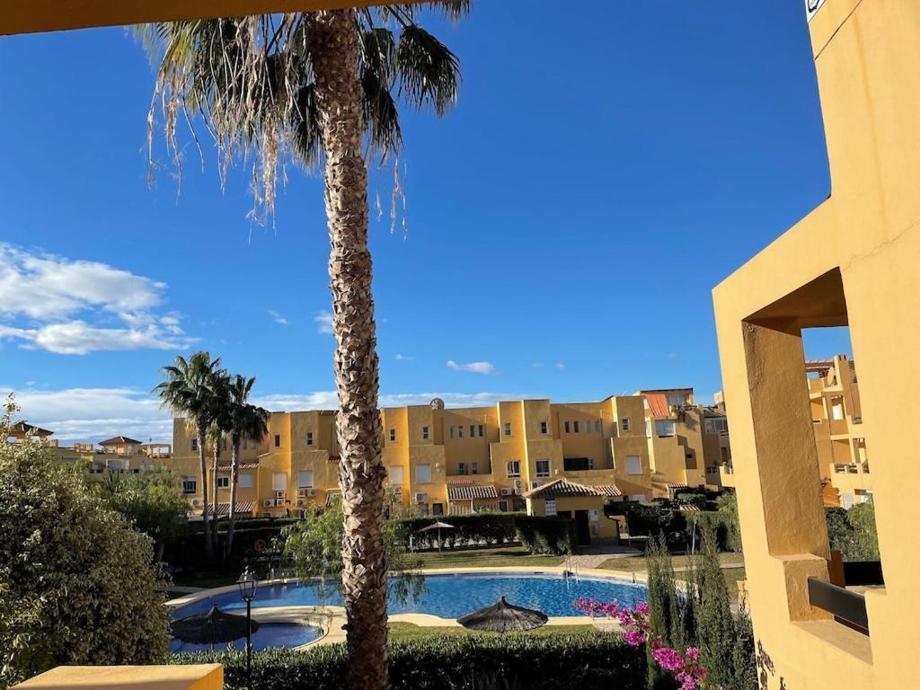 A Stunning 2 Bedroom Apartment 5 Min Walk To The Beautiful Beaches Of Vera Playa Playas de Vera Zewnętrze zdjęcie