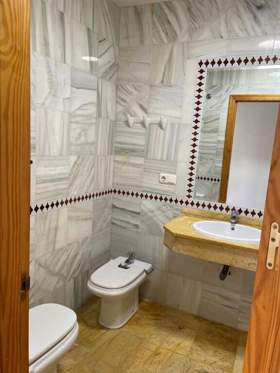 A Stunning 2 Bedroom Apartment 5 Min Walk To The Beautiful Beaches Of Vera Playa Playas de Vera Zewnętrze zdjęcie